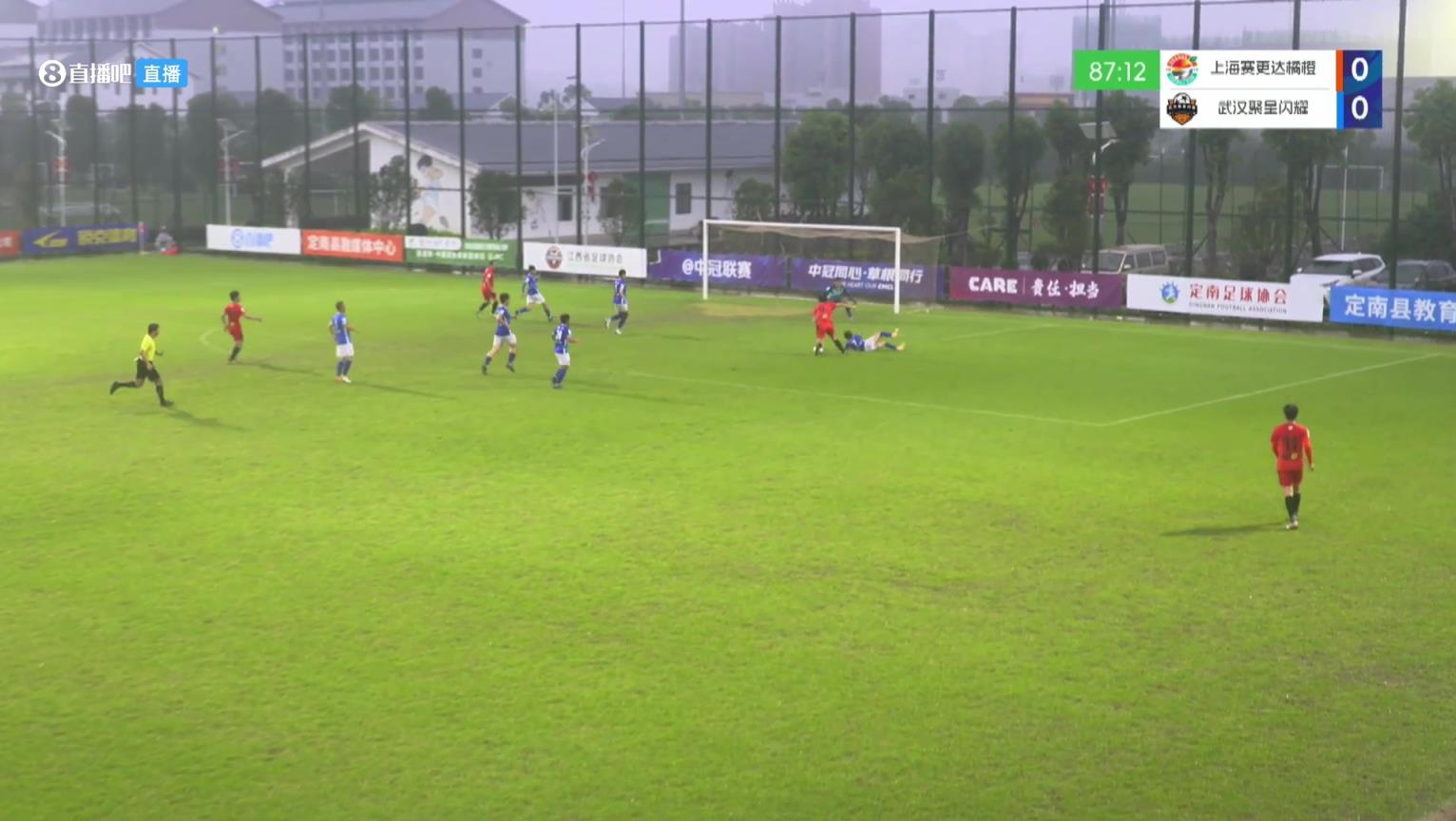 員工瘋狂助攻老板！58歲老板朱駿中冠替補完成絕殺