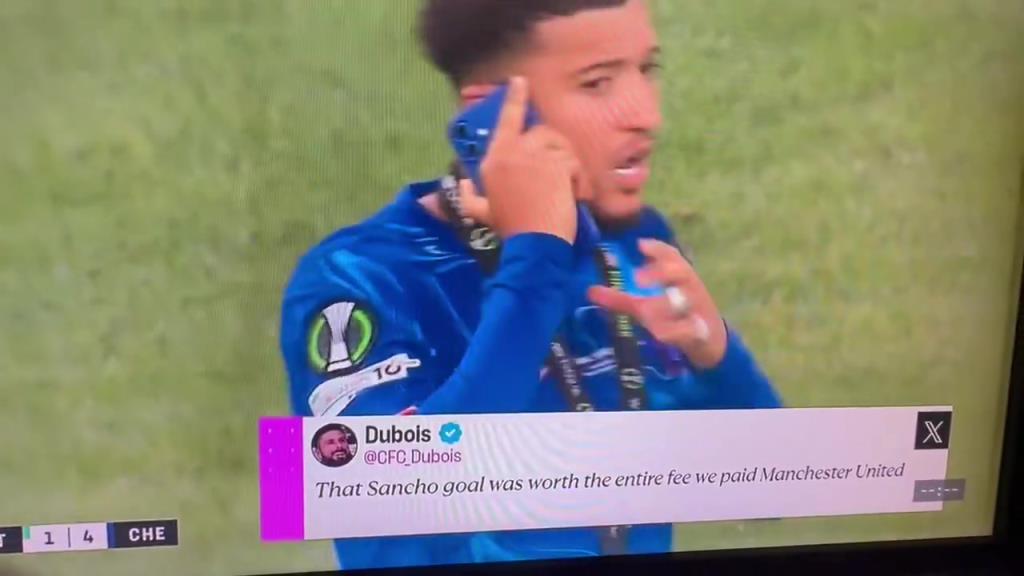 直接攤牌！桑喬賽后在場上煲電話粥，大聲說自己不回曼聯(lián)